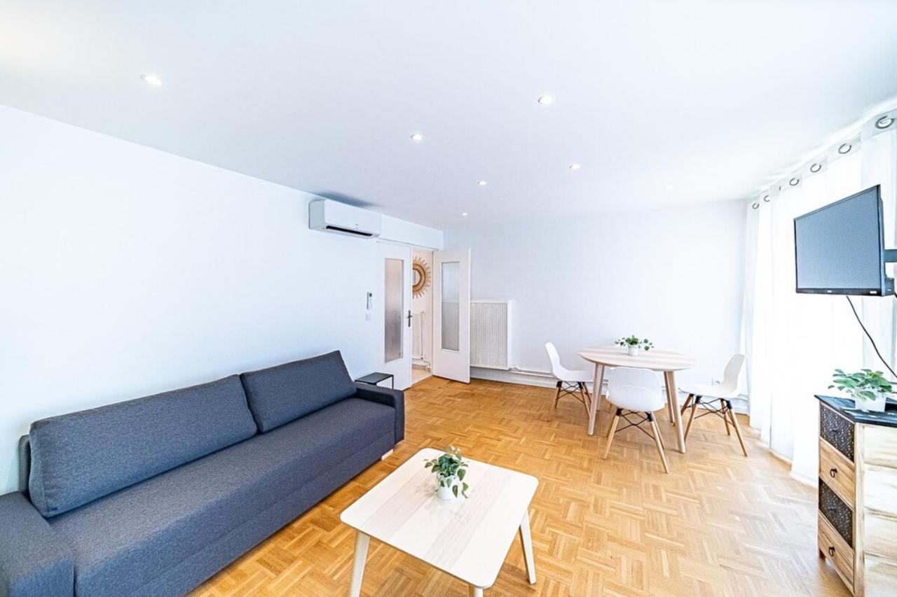 Ferienwohnung Le Pressense 4 Pers Balcon-Metro Republique Villeurbanne Exterior foto